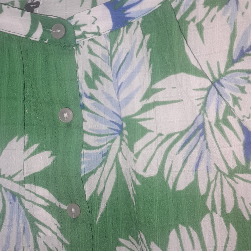 Green Floral Button-Front Blouse - Unbranded View 3